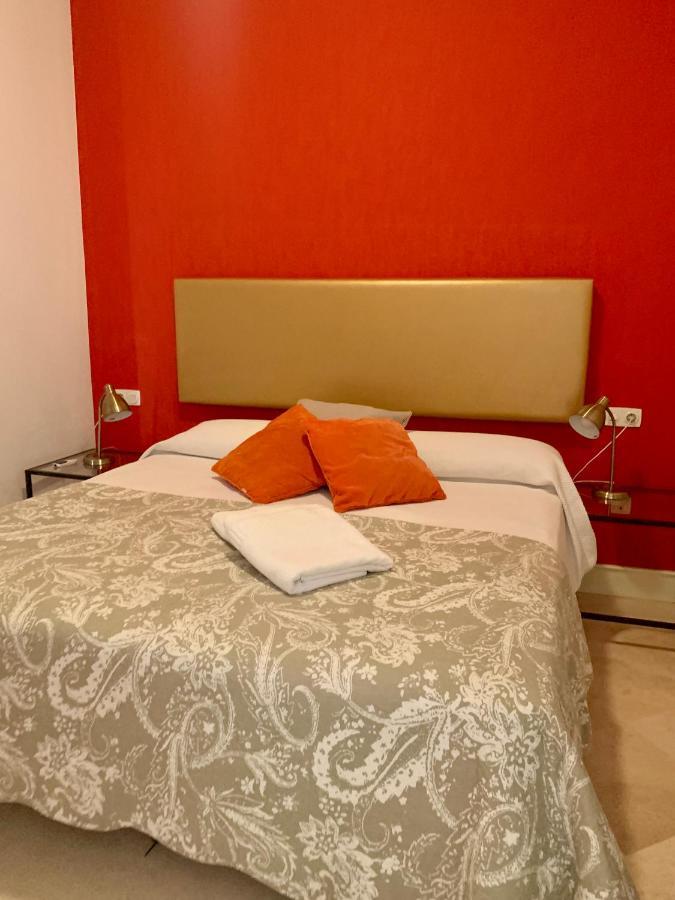 Singular Peral Apartment Sevilla Bagian luar foto